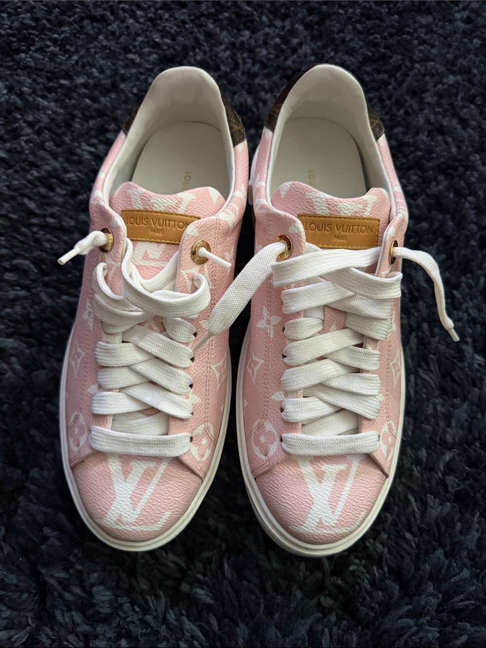 Louis Vuitton Pink Monogram Time Out Leather Low-Top Sneakers AUTHENTIC EUC